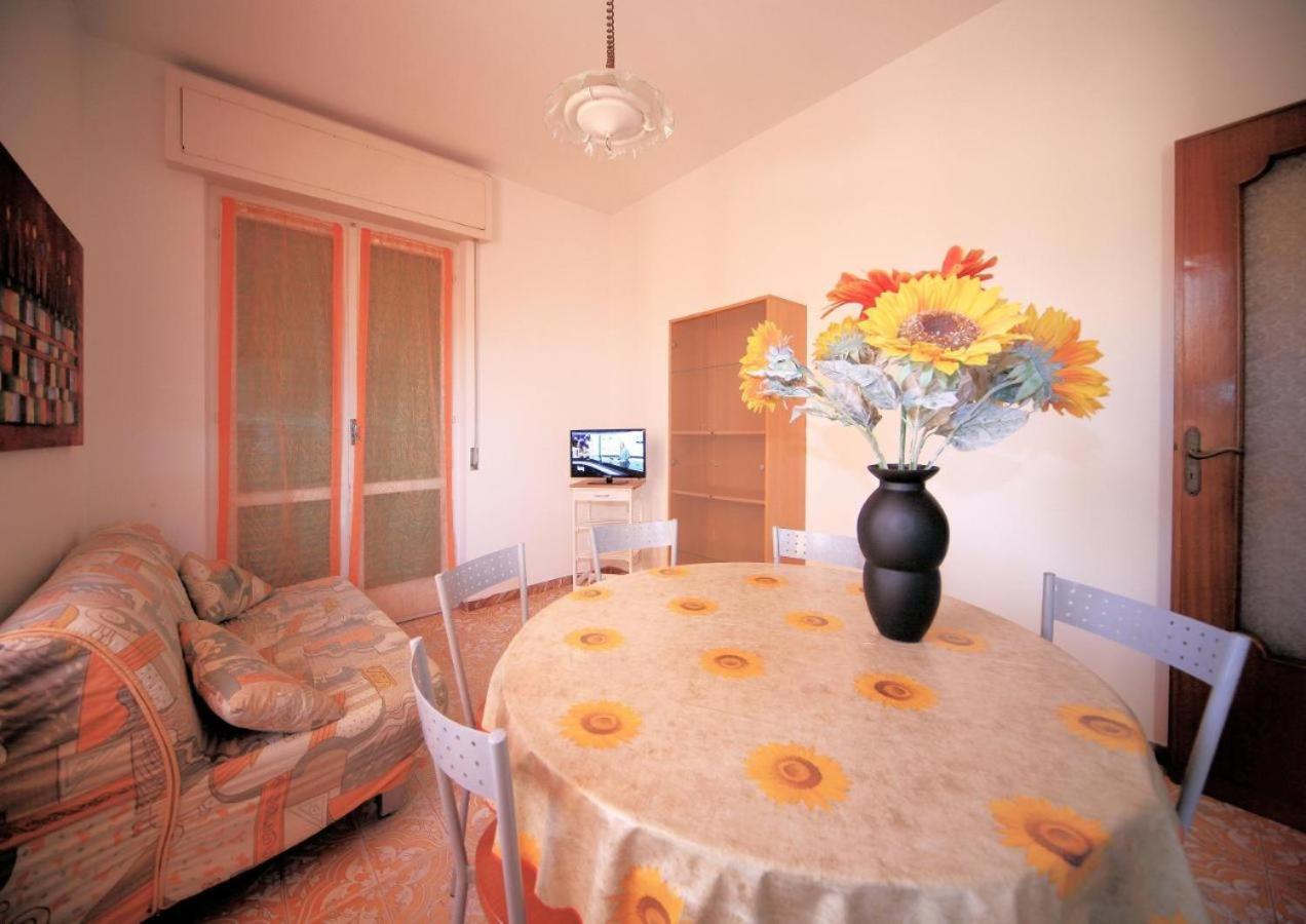 Apartamento Italianway - Giardini 13 Borghetto Santo Spirito Exterior foto